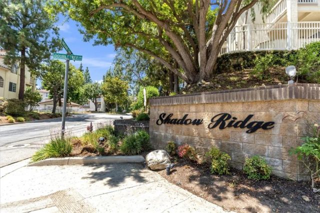 5837 Oak Bend 311, Oak Park, CA 91377