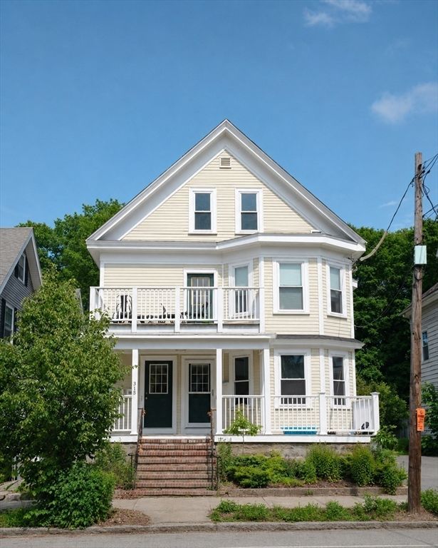 315 Lafayette St 3, Salem, MA 01970