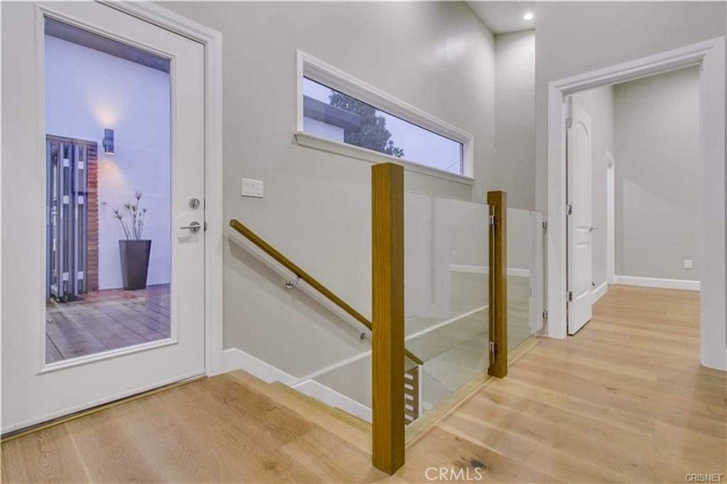 Image 20 of property listing at 11645 Woodbridge Street, Studio City, CA 91604