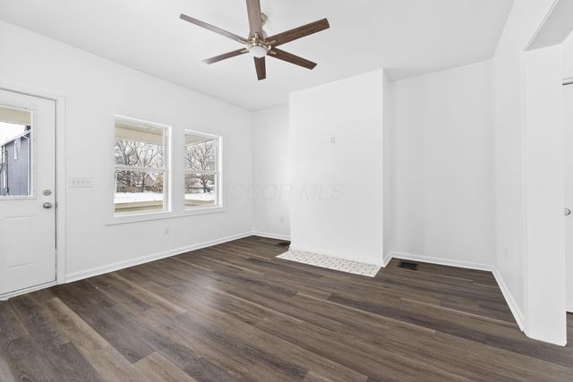 204 S Wheatland Avenue, Columbus, OH 43204