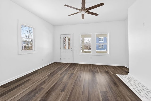 204 S Wheatland Avenue, Columbus, OH 43204