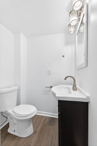 204 S Wheatland Avenue, Columbus, OH 43204