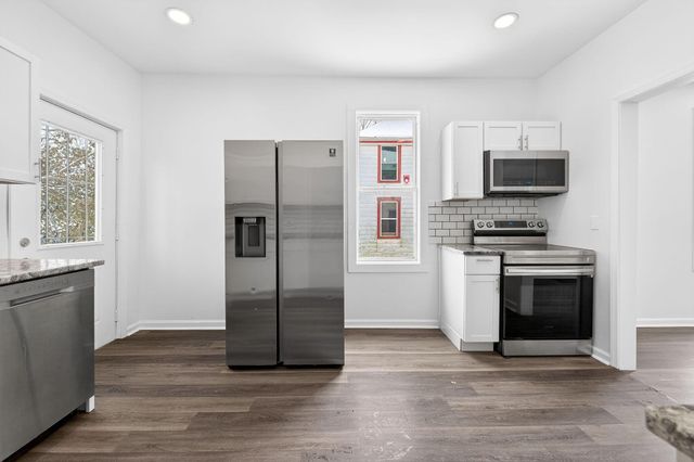 204 S Wheatland Avenue, Columbus, OH 43204