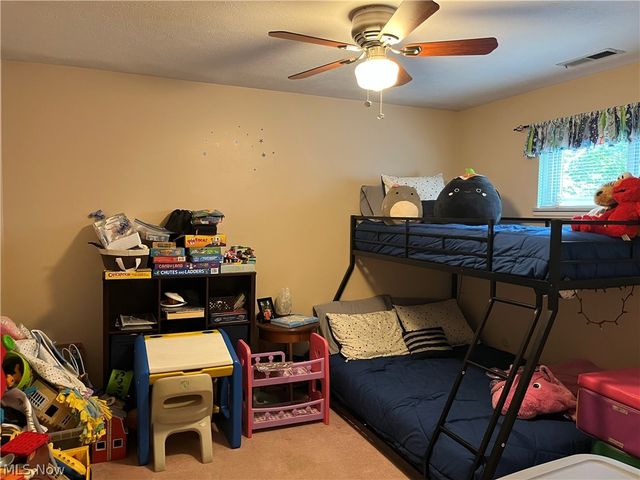17022 Eagles Nest Circle, Strongsville, OH 44136