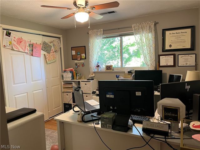 17022 Eagles Nest Circle, Strongsville, OH 44136