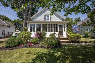 27 Linwood Avenue, Hamburg, NY 14075