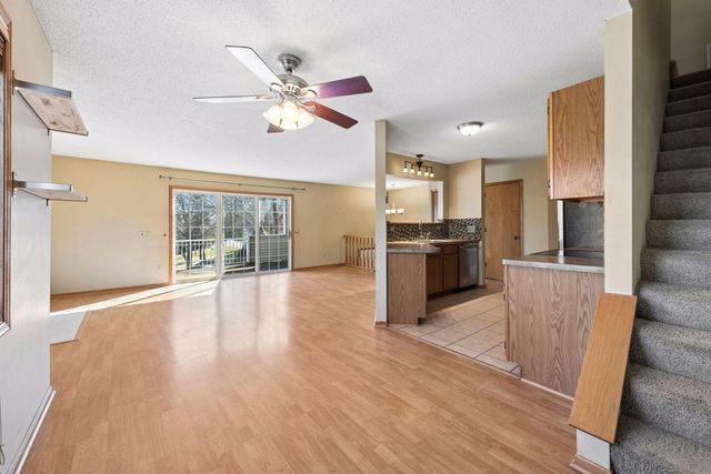 7623 Nicholas Way, Chanhassen, MN 55317