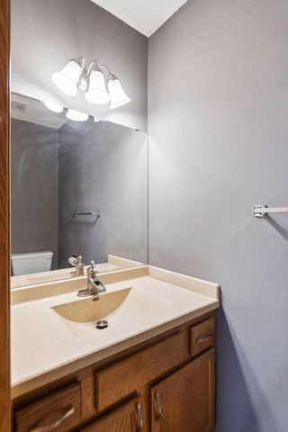 7623 Nicholas Way, Chanhassen, MN 55317