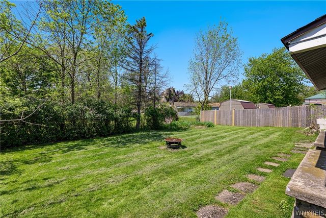 352 Seneca Place, Lancaster, NY 14086