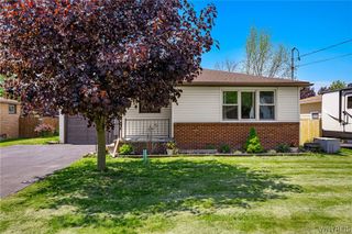 352 Seneca Place, Lancaster, NY 14086