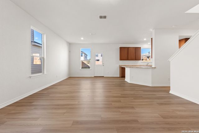 9323 BIRCH BARK BEND, San Antonio, TX 78221