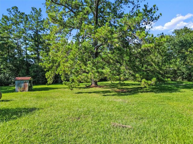 4016 State Highway 30 W, Huntsville, TX 77340