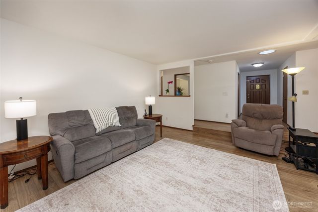 2903 168th Street SE, Bothell, WA 98012