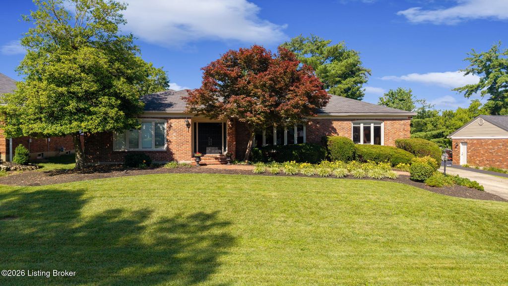 3015 Hayfield Dr, Louisville, KY 40205