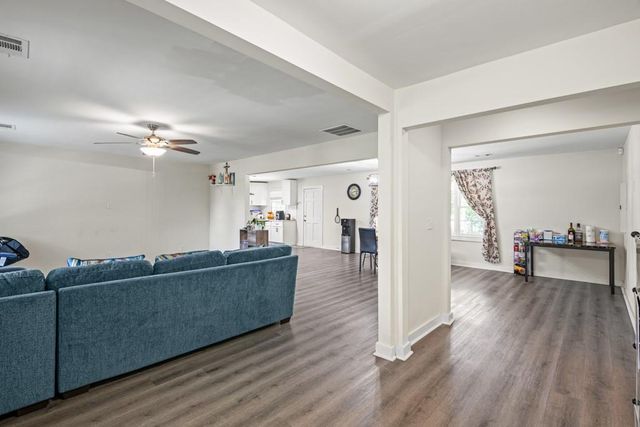 58 Hospital Road, Commerce, GA 30529