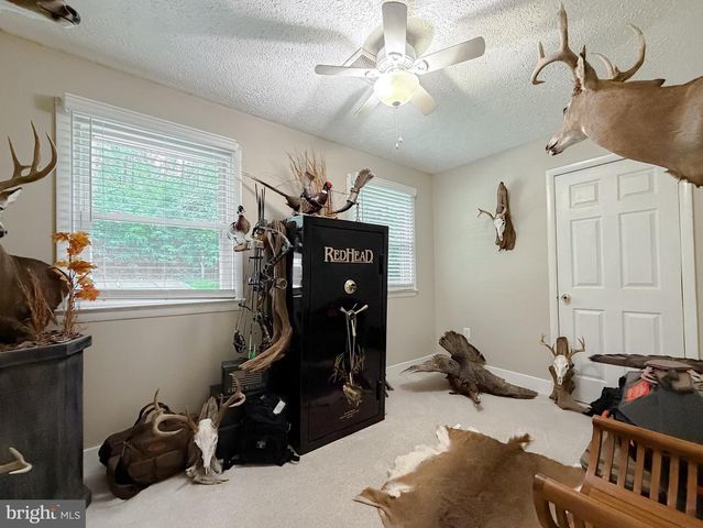 39122 COONEY NECK RD, Mechanicsville, MD 20659