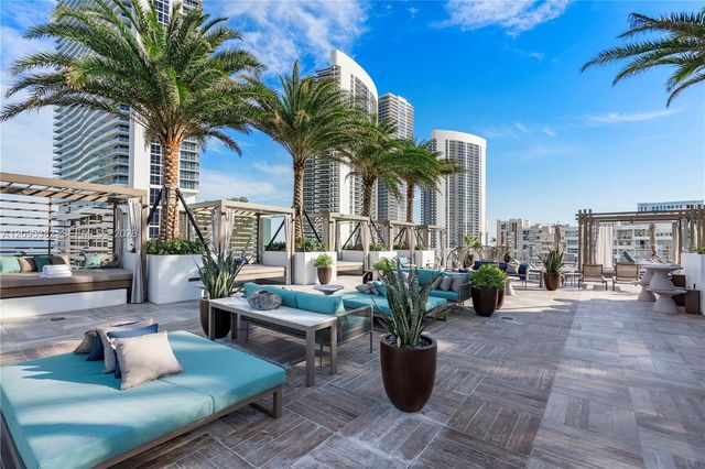 4010 S Ocean Drive T4301-PENTHOUSE, Hollywood, FL 33019