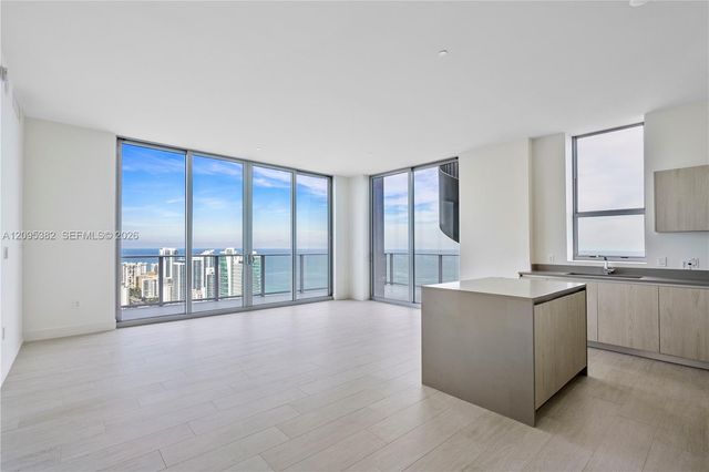 4010 S Ocean Drive T4301-PENTHOUSE, Hollywood, FL 33019