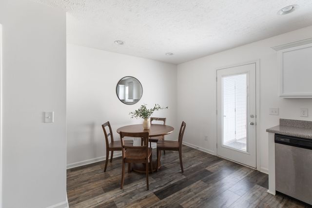 2353 Date Dr, Murfreesboro, TN 37130