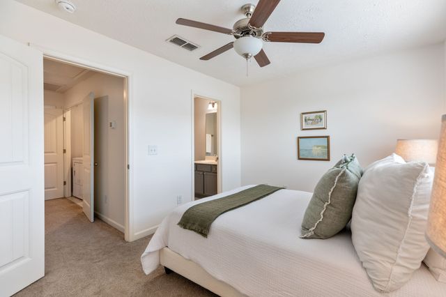 2353 Date Dr, Murfreesboro, TN 37130