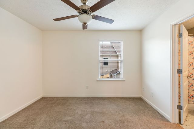 2353 Date Dr, Murfreesboro, TN 37130