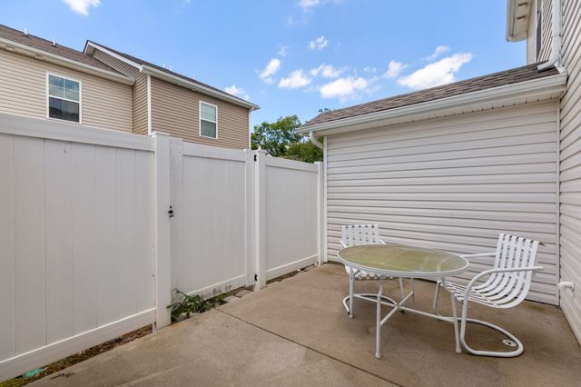 2353 Date Dr, Murfreesboro, TN 37130