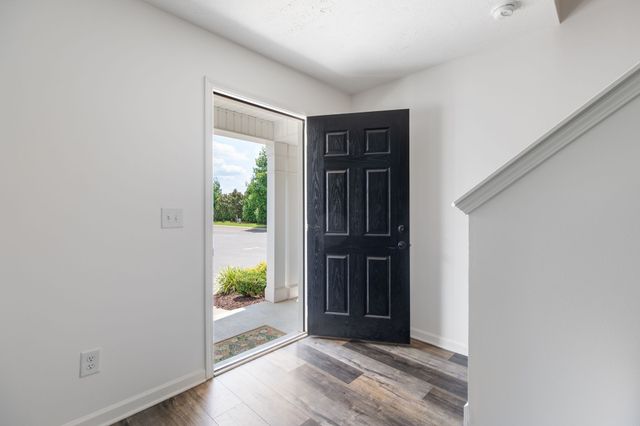 2353 Date Dr, Murfreesboro, TN 37130