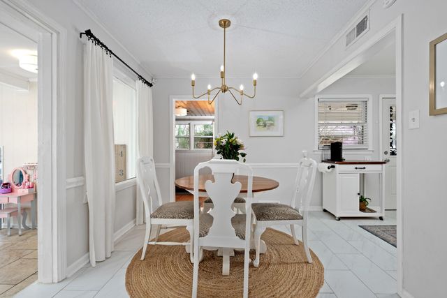 4835 HUMMINGBIRD LN, Memphis, TN 38117