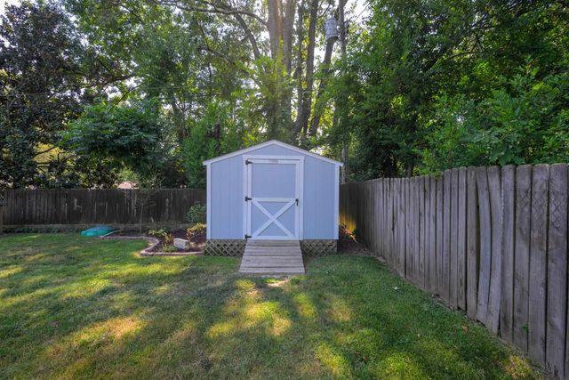 4835 HUMMINGBIRD LN, Memphis, TN 38117