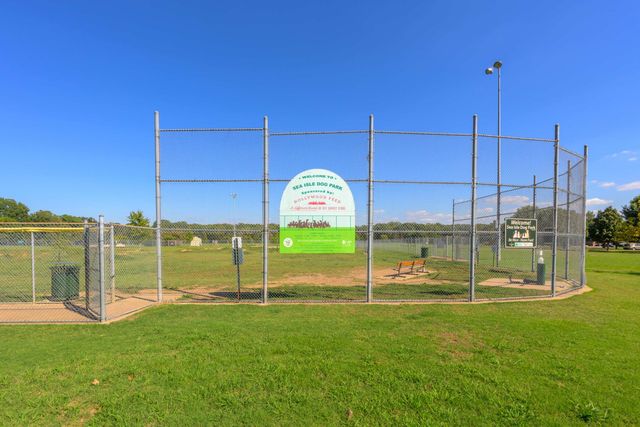 4835 HUMMINGBIRD LN, Memphis, TN 38117