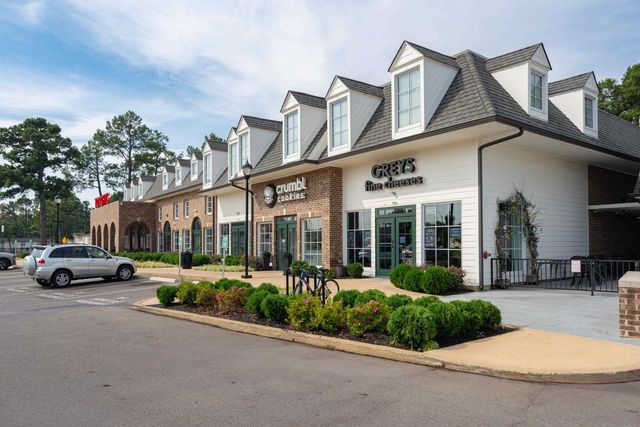 4835 HUMMINGBIRD LN, Memphis, TN 38117