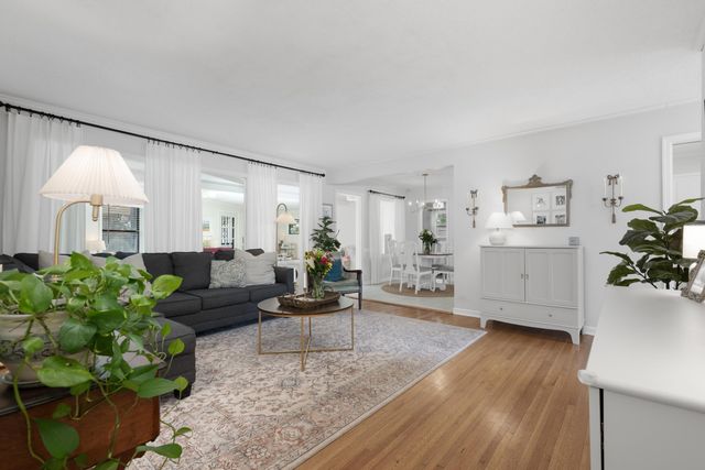 4835 HUMMINGBIRD LN, Memphis, TN 38117