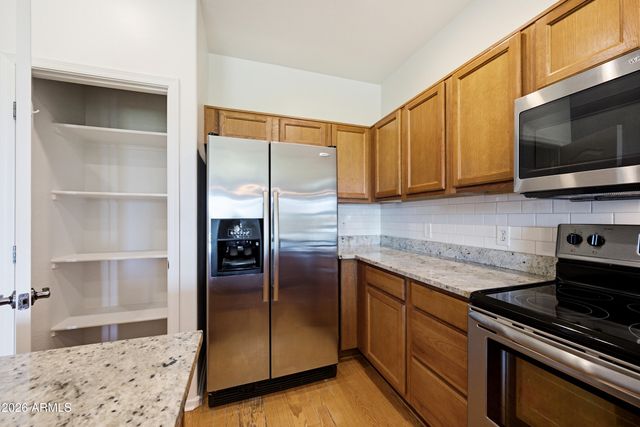 3691 E LESLIE Drive, Gilbert, AZ 85296