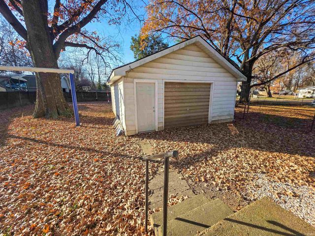 2405 Jeanette Avenue, Evansville, IN 47714