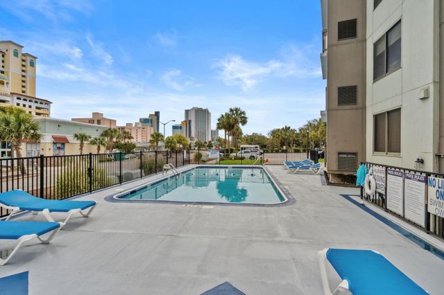400 20th Ave N Apt 606, Myrtle Beach, SC 29577