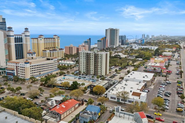 400 20th Ave N Apt 606, Myrtle Beach, SC 29577