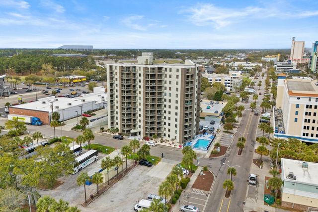 400 20th Ave N Apt 606, Myrtle Beach, SC 29577