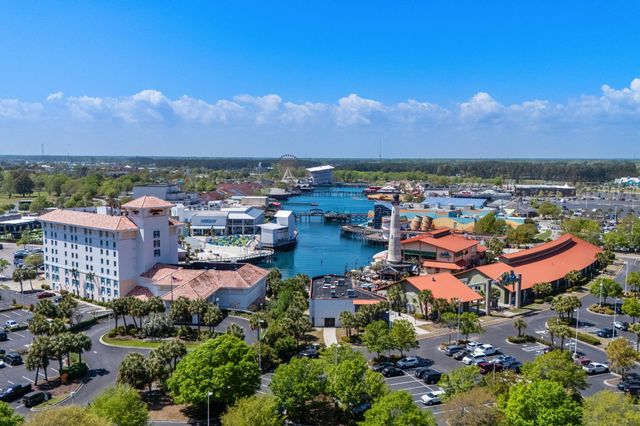400 20th Ave N Apt 606, Myrtle Beach, SC 29577