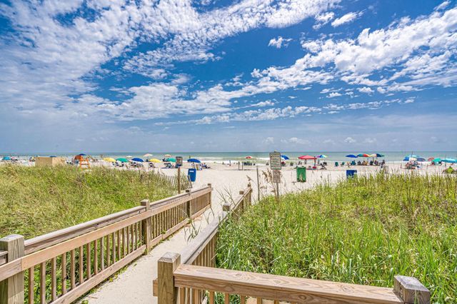 400 20th Ave N Apt 606, Myrtle Beach, SC 29577