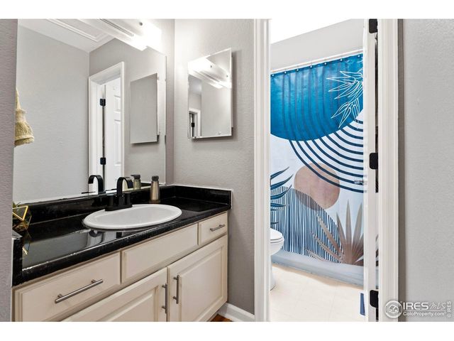 1080 Artemis Cir, Lafayette, CO 80026