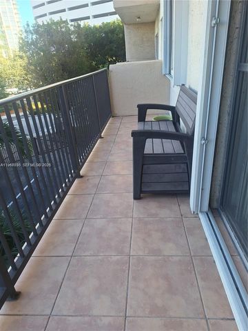 201 180th Dr 205, Sunny Isles Beach, FL 33160