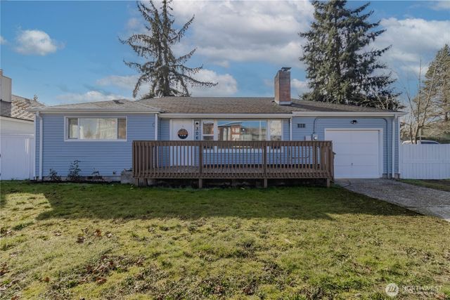 306 122nd St S, Tacoma, WA 98444