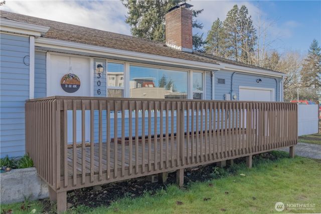 306 122nd St S, Tacoma, WA 98444