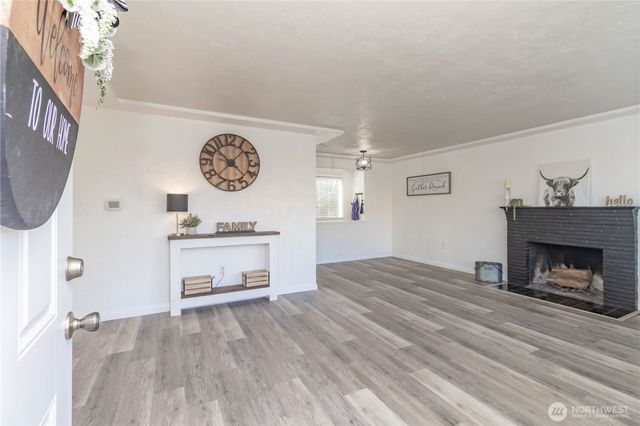 306 122nd St S, Tacoma, WA 98444