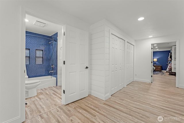 7045 Hawks Prairie Road NE, Olympia, WA 98516