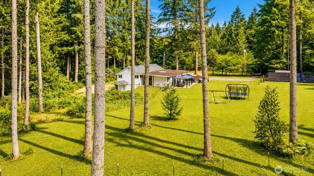 7045 Hawks Prairie Road NE, Olympia, WA 98516