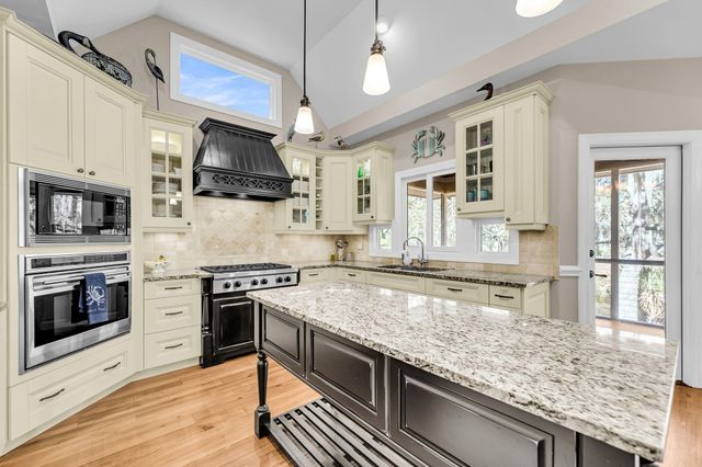 2410 The Haul Over, Seabrook Island, SC 29455