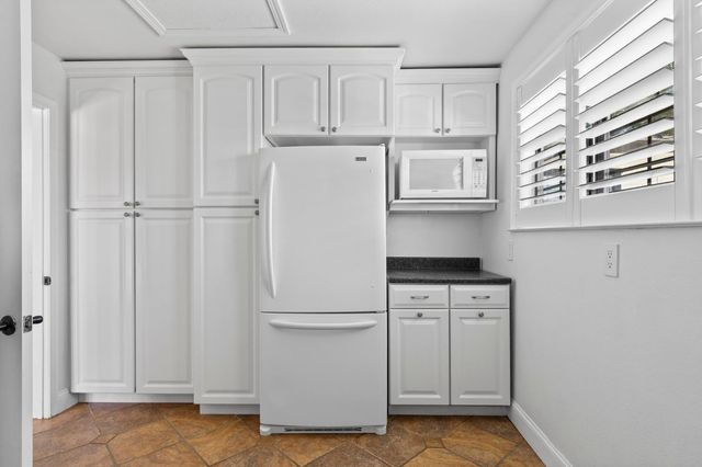 20160 Latrobe Rd, Plymouth, CA 95669