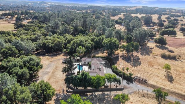 20160 Latrobe Rd, Plymouth, CA 95669