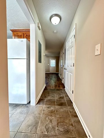 300 Condor Ct Apt A, Clarksville, TN 37042